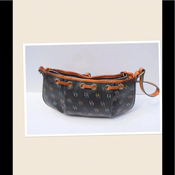 Dooney & Bourke small hobo bag - Picture 2 of 8